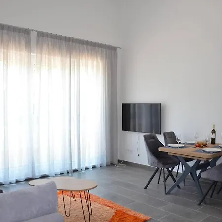 House Dodik In Tar Penzion