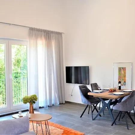 House Dodik In Tar Tar-Vabriga